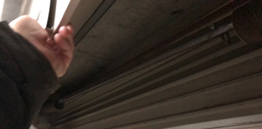 シャッターのシャフト折れで交換