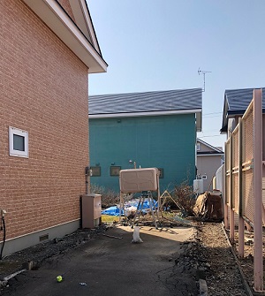 雪害被害で車庫がつぶれて倒れそうなやつを致しました