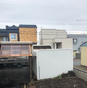 札幌市北区でカスケードガレージのかさ上げ工事