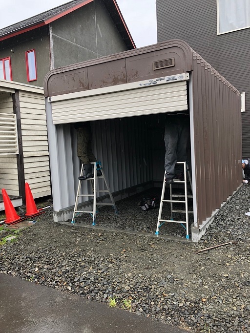 凍上でカスケードガレージが曲がってきたので基礎作り