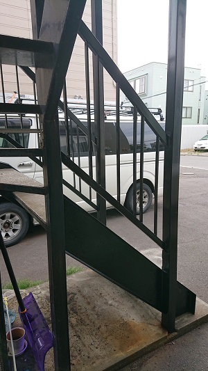 石狩市,某アパートの鉄骨階段リフォーム工事