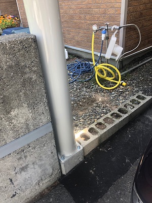 札幌市厚別区　縦２台用　鉄骨カーポート完成　①