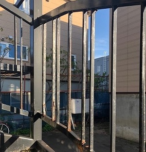 石狩市,某アパートの鉄骨階段リフォーム工事