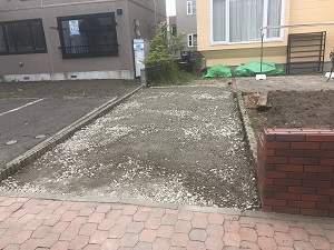 江別市で簡易ガレージの交換工事です