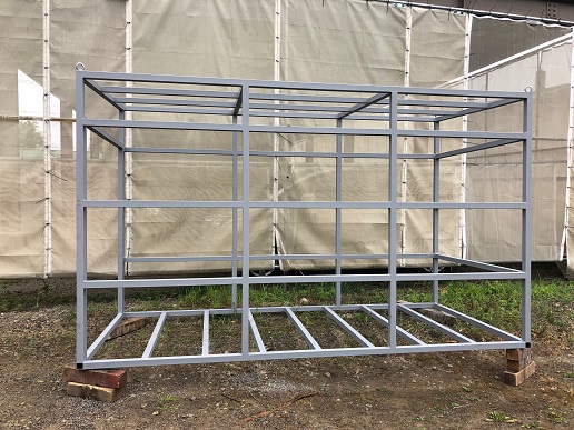 南区オーダー物置《鉄骨造》骨組み