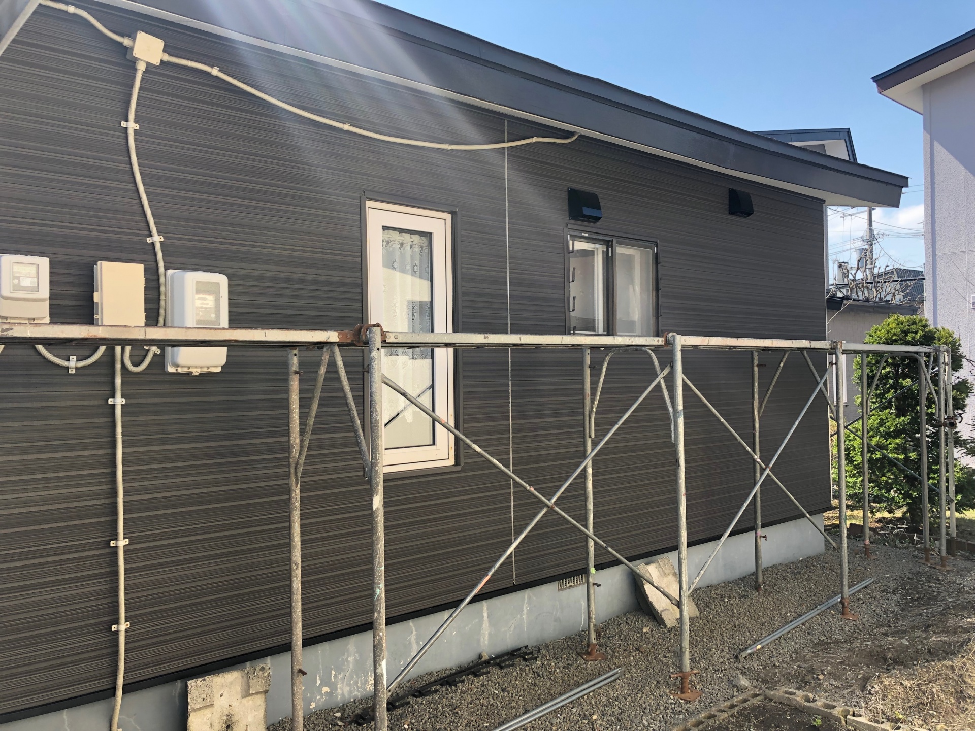 札幌市厚別区, サイディング工事、屋根塗装工事完了しました。