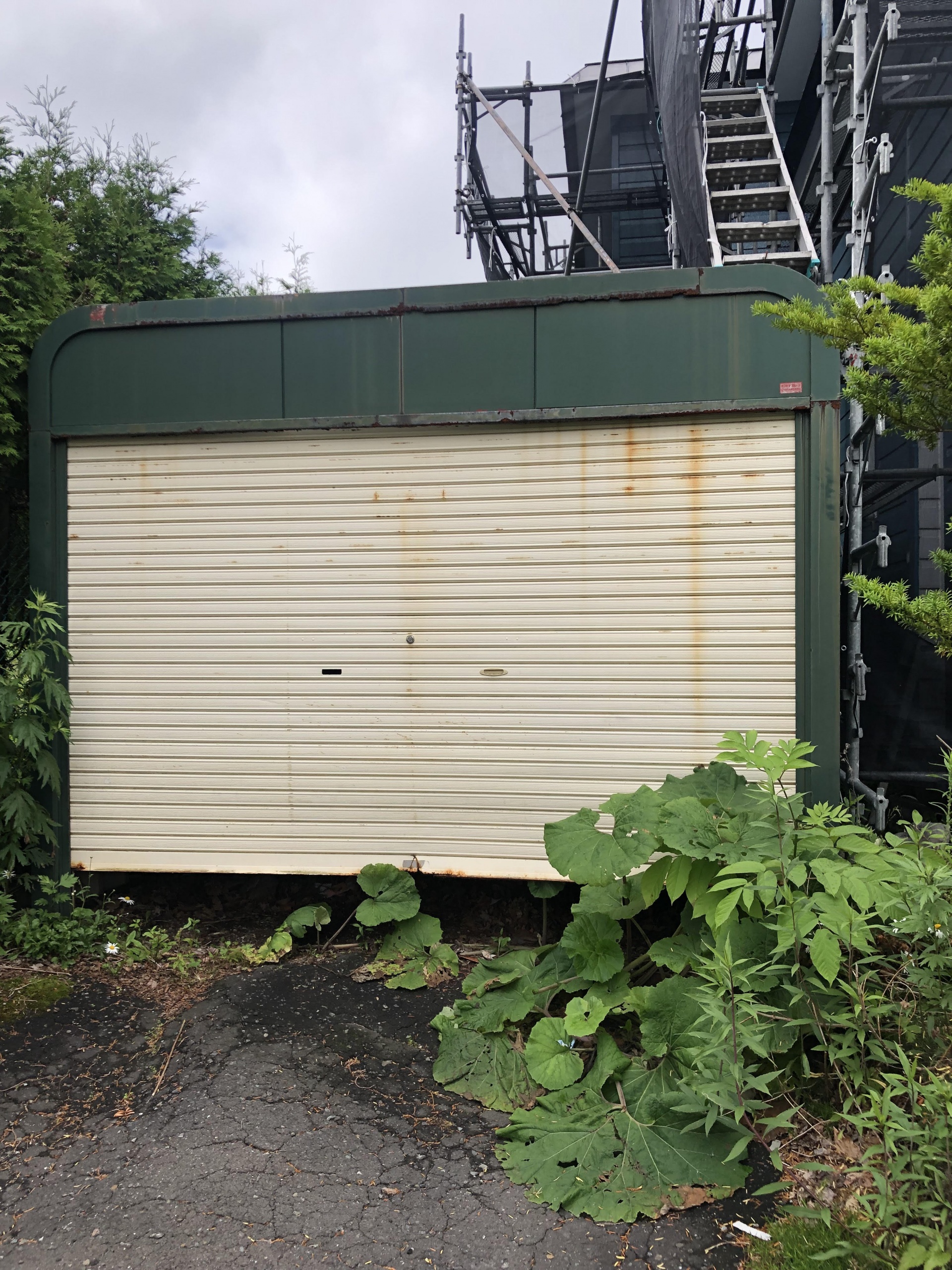 千歳市のH様 カスケードガレージのシャッター交換