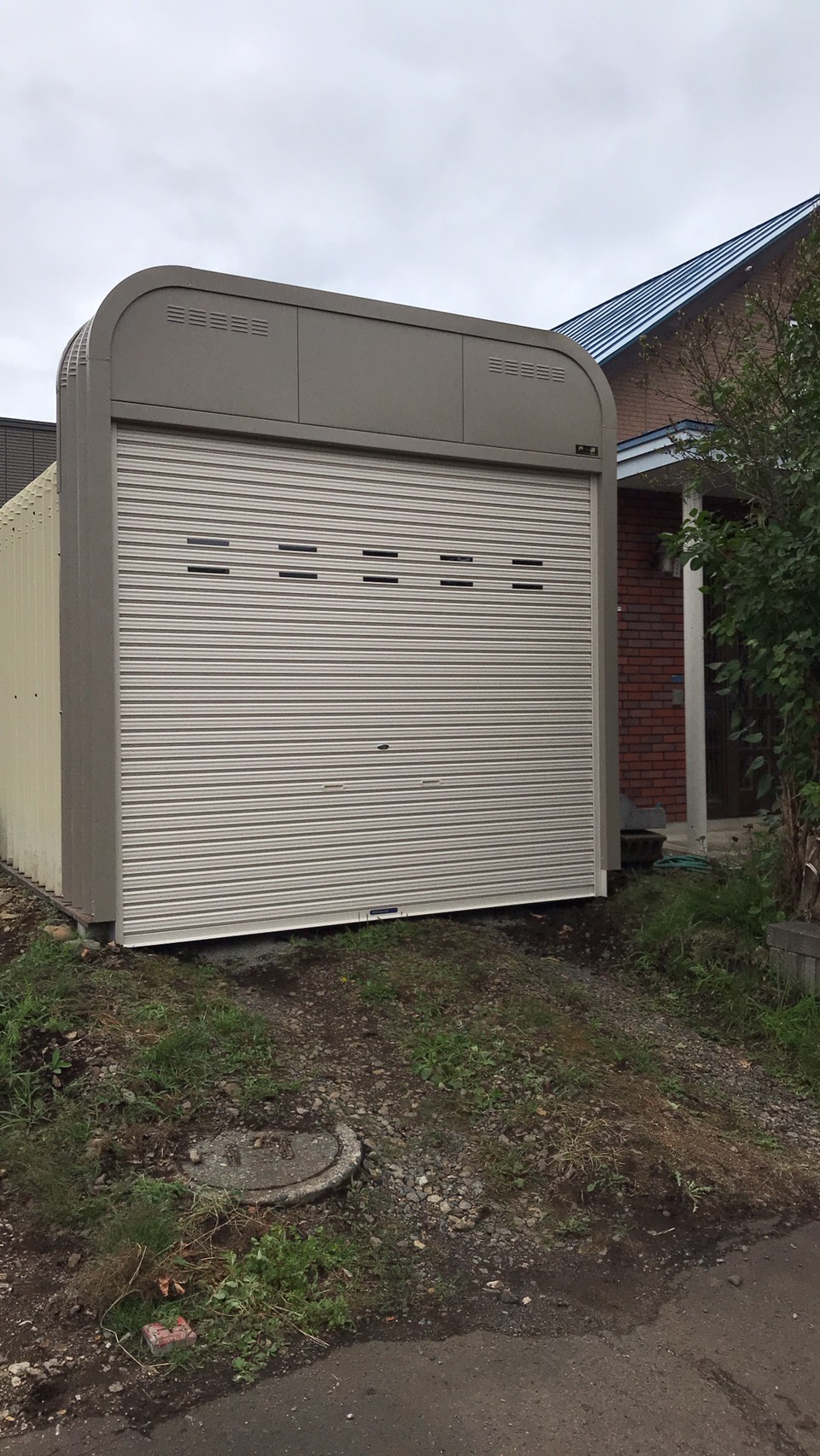 札幌市南区藤野E様 カスケードガレージ前面パネルロング化工事