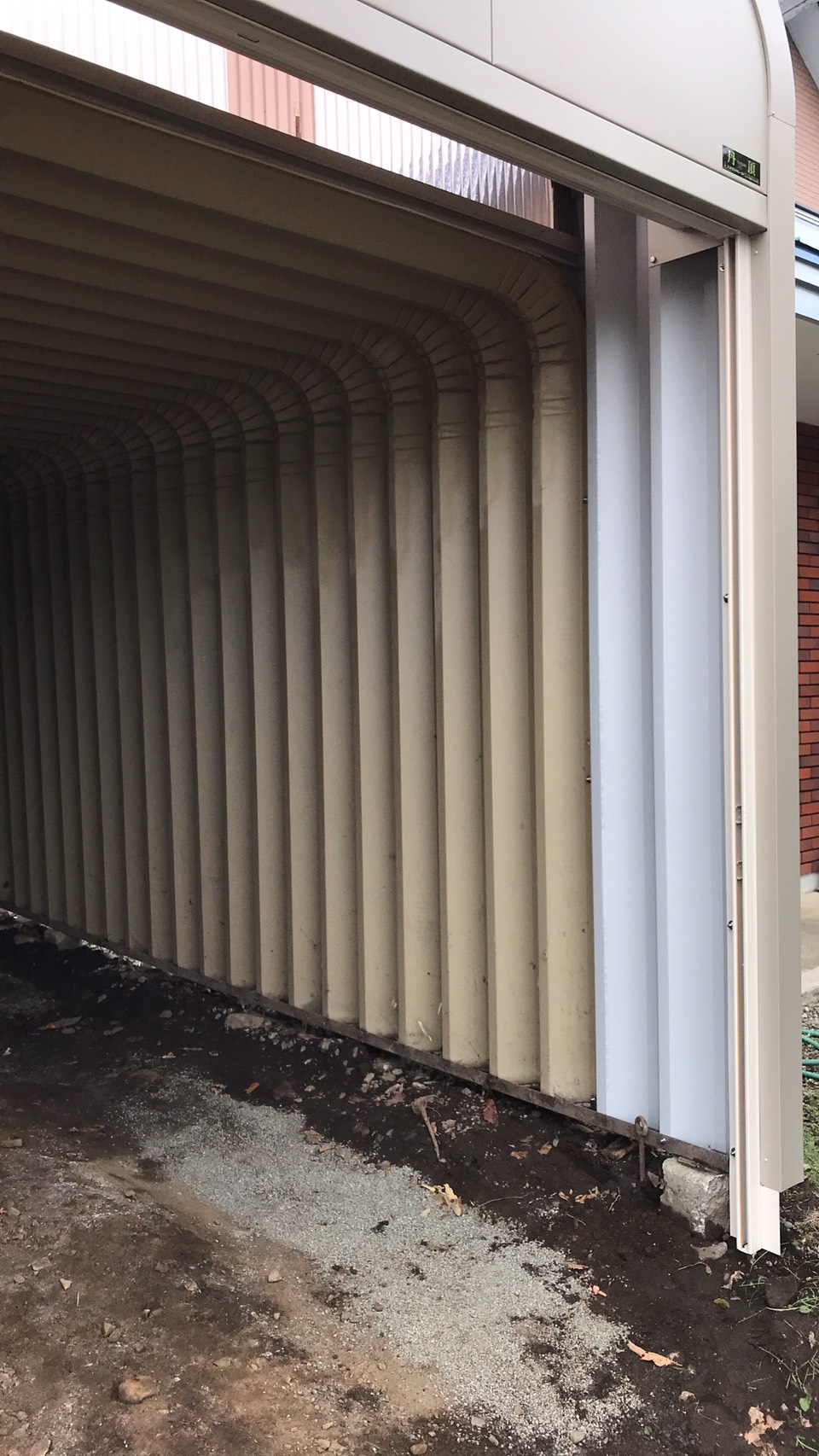 札幌市南区藤野E様 カスケードガレージ前面パネルロング化工事