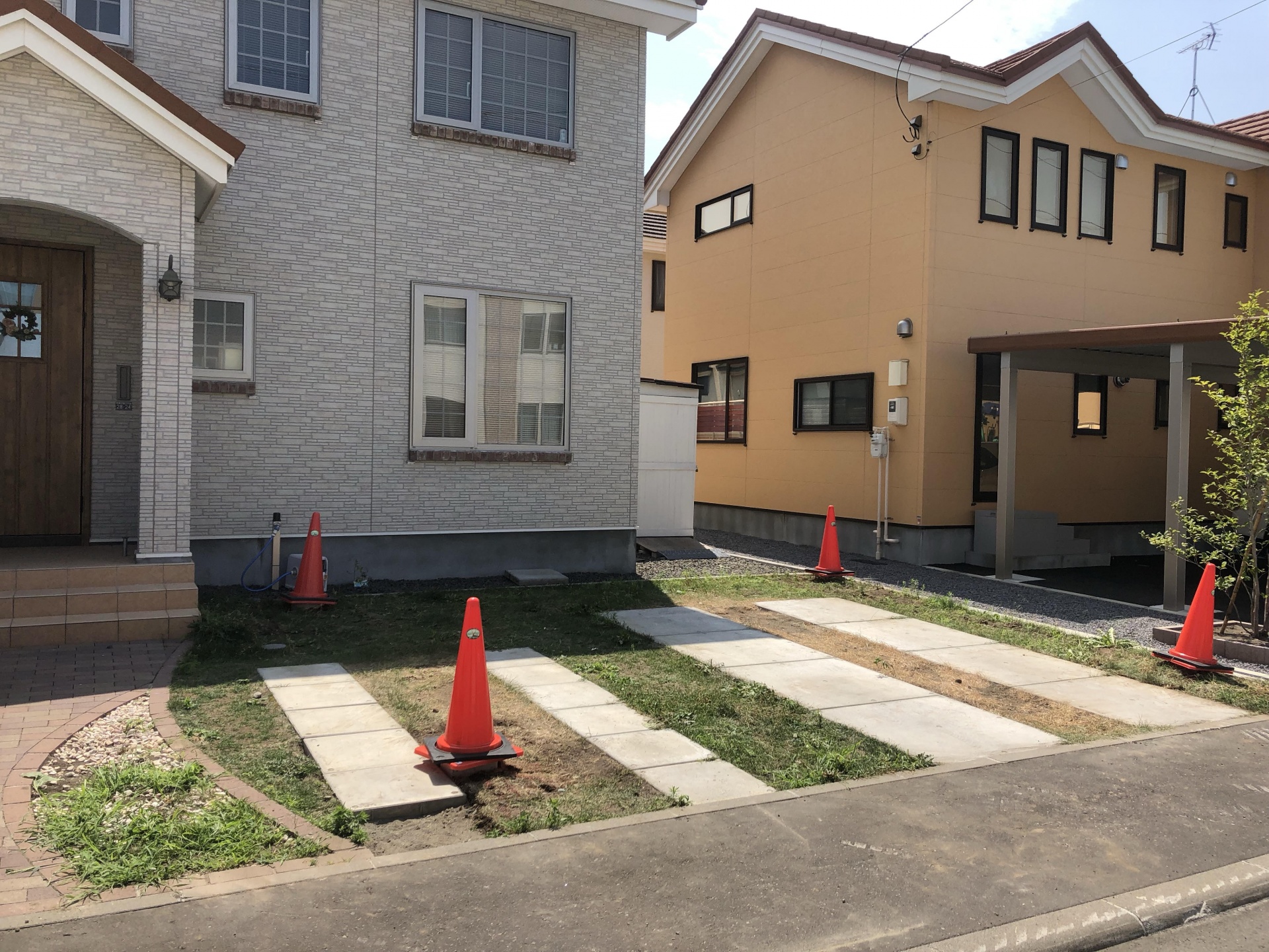 札幌市手稲区Y様中川製作所二台用カーポートジグイ工事