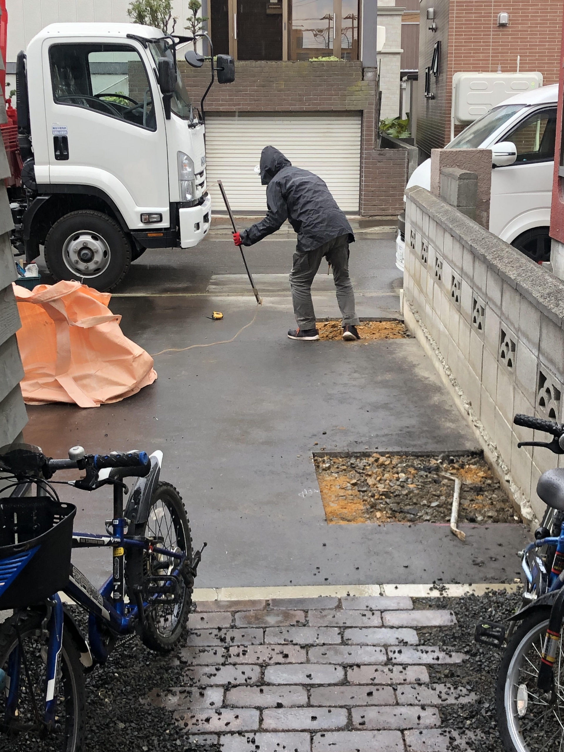 札幌市東区s様 中川製作所カーポート ジグイ工事 4台用