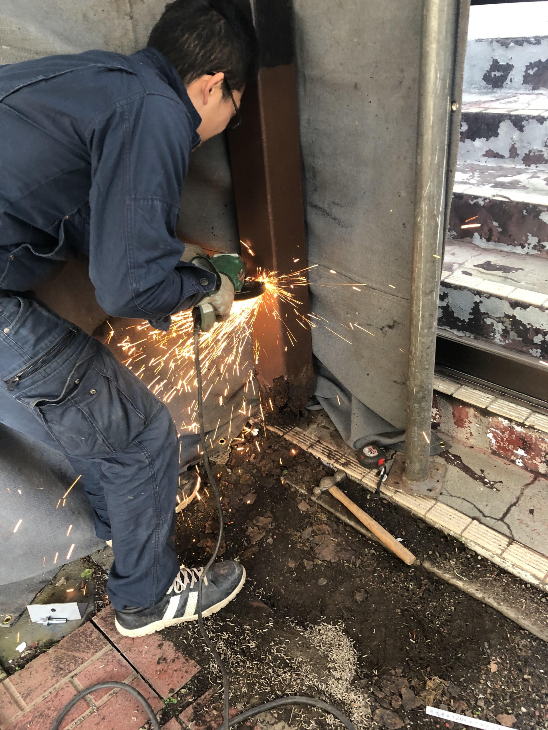 札幌市北区新琴似k様　鉄骨カーポート溶接補強修理　塗装工事