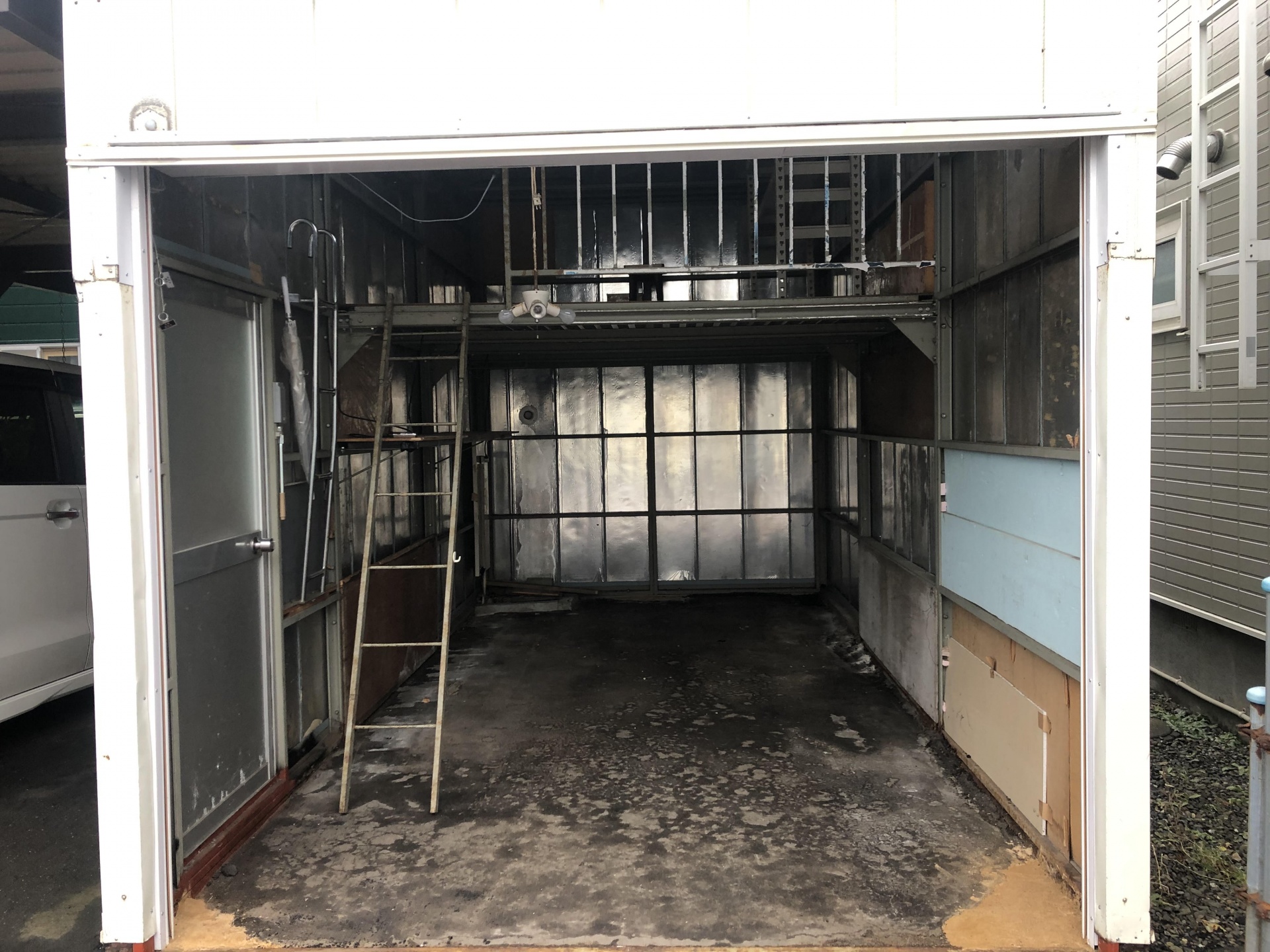 札幌市手稲区S様　ガレージリフォーム 車庫内部2F部分のかさ上げ工事