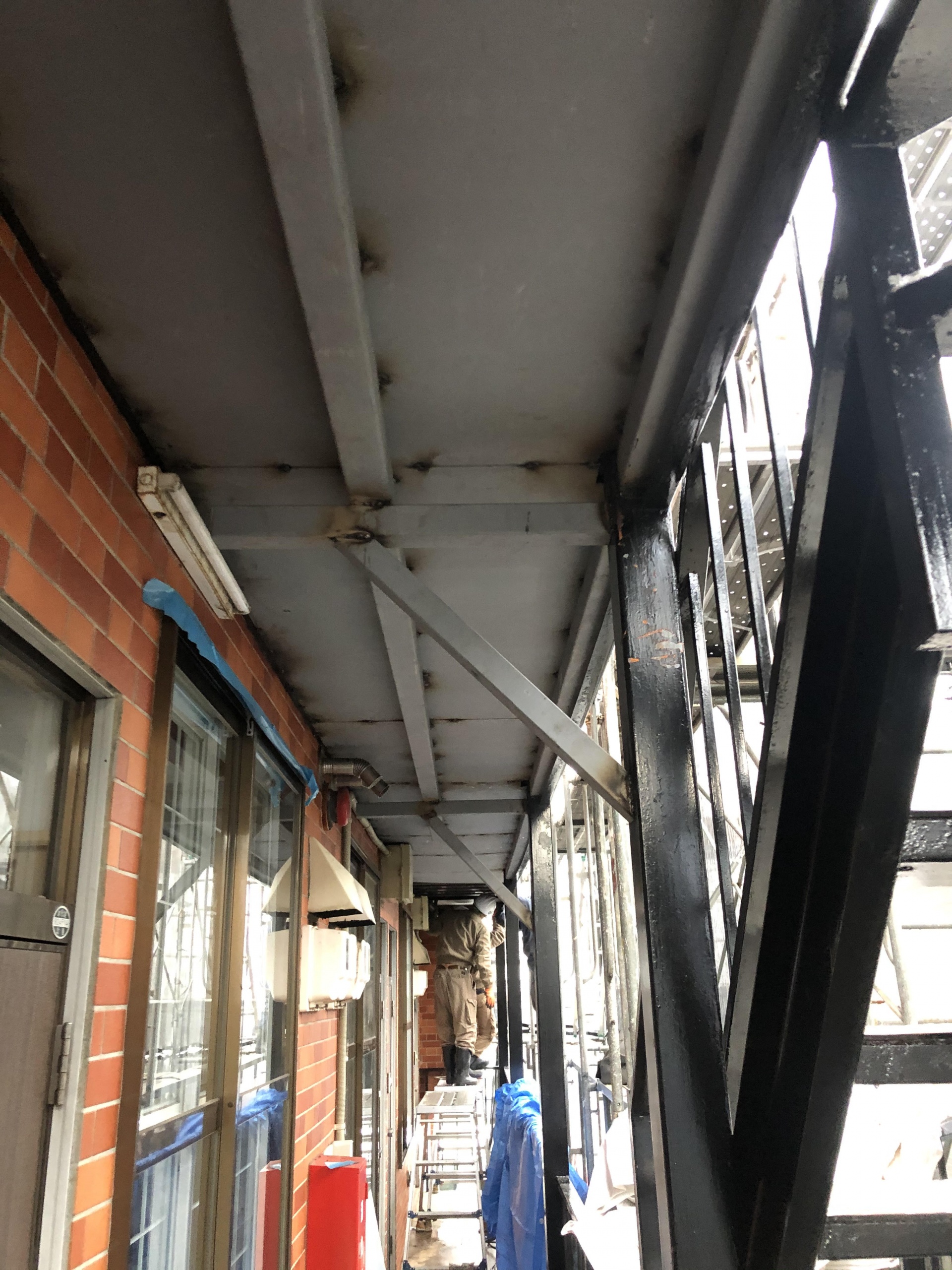 札幌市豊平区　S様 鉄骨外部階段　(踊り場下補強工事、柱腐れパッチ)