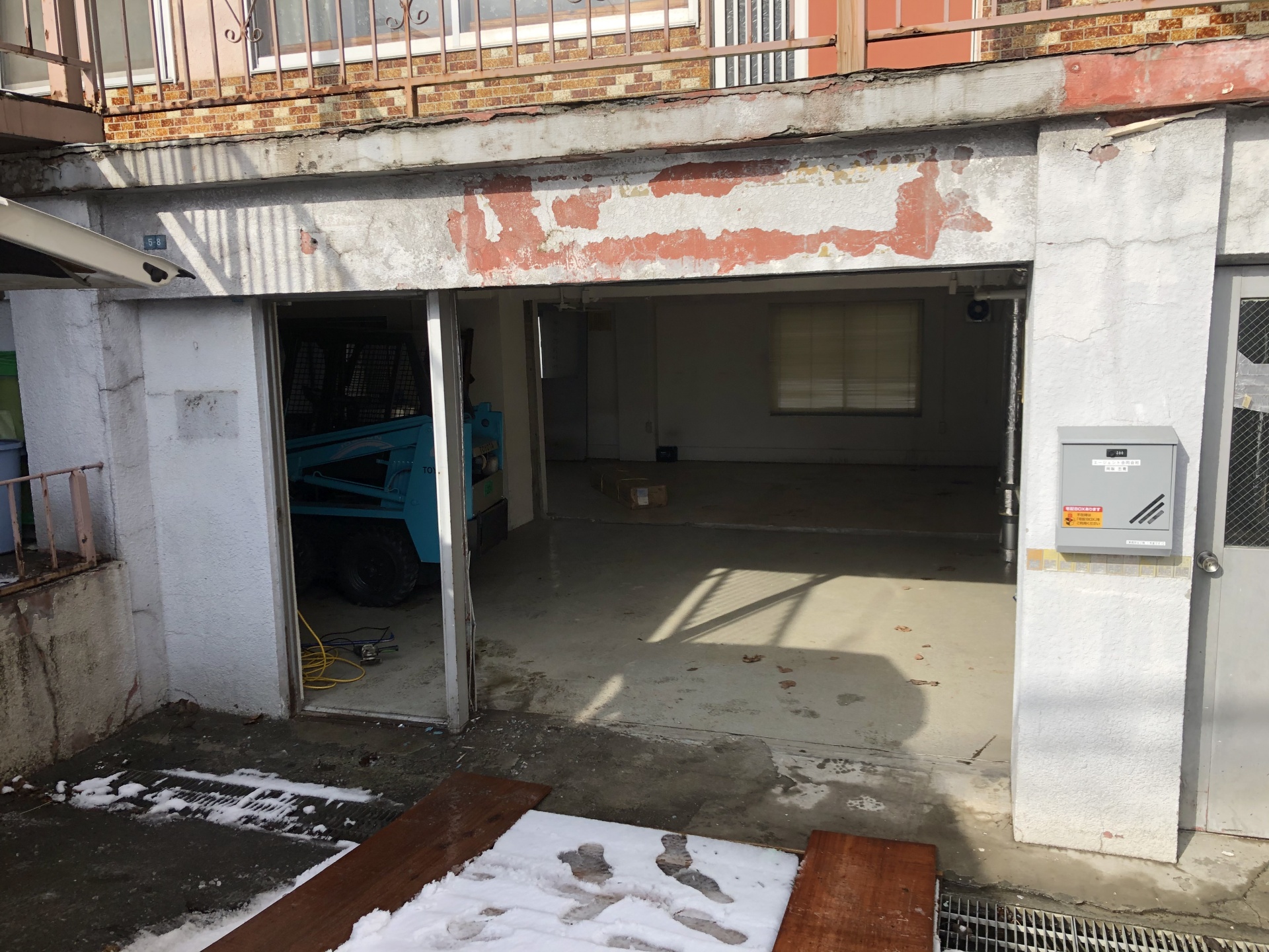 札幌市豊平区　Ｏ様　電動シャッター　ワイド３４００新規設置工事