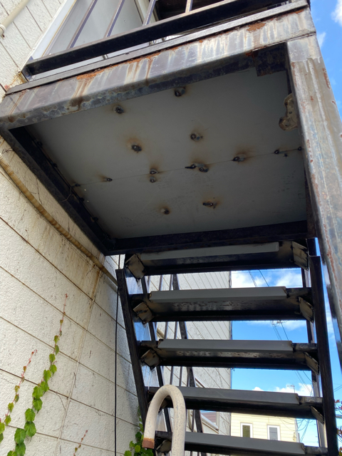 札幌市手稲区　鉄骨階段補強工事