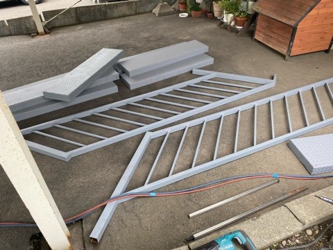 札幌市西区　鉄骨修理