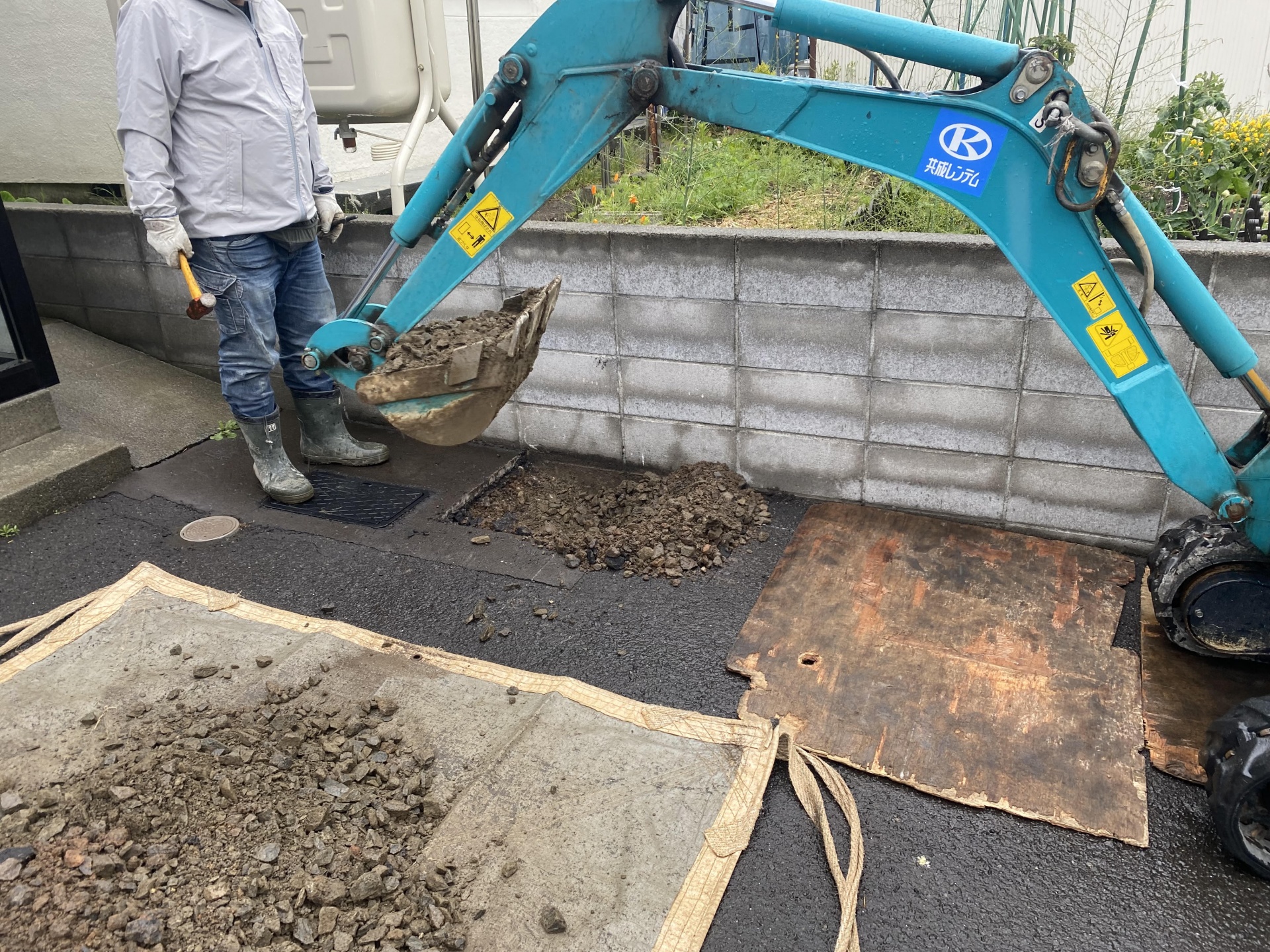 札幌市白石区　カーポートジグイ工事