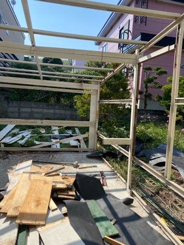 北広島市　ガレージ　火災保険工事