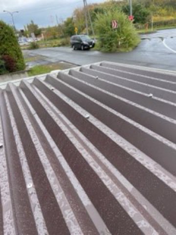 石狩市花川南　屋根工事