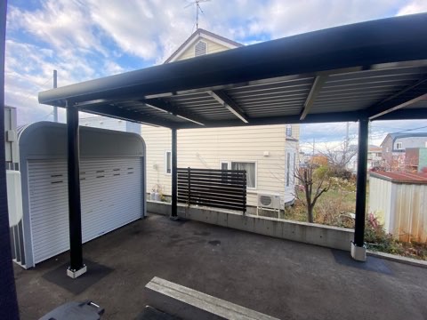 札幌市手稲区　中川製作所縦二台用カーポート工事