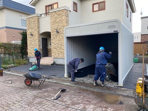 札幌市北区　 ガレージ工事＋アスファルト
