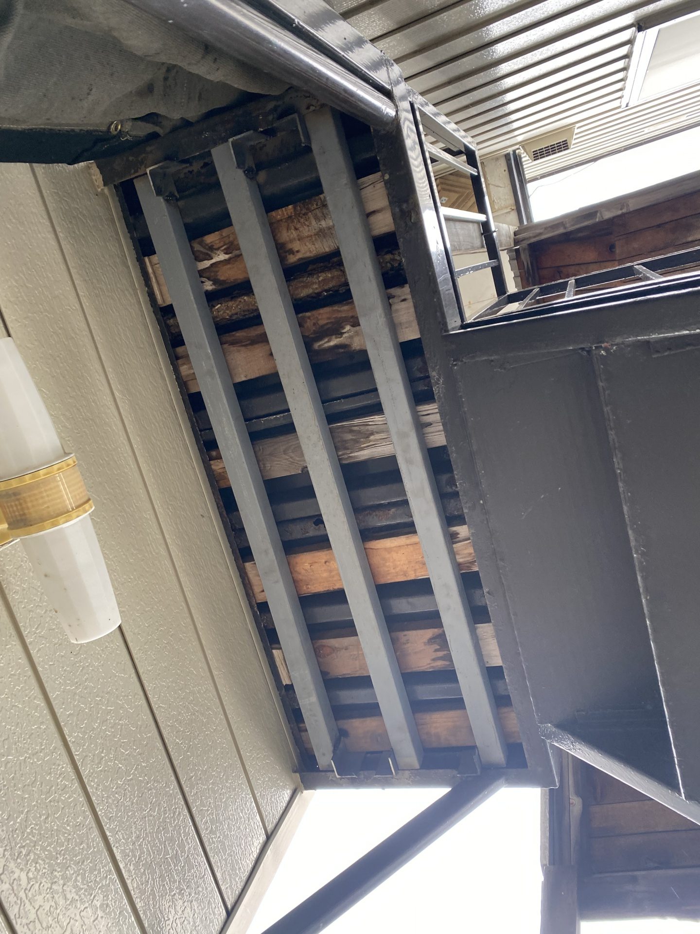 札幌市南区川沿　鉄骨階段工事